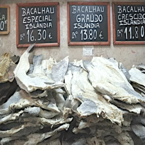 étalage boulettes de morue