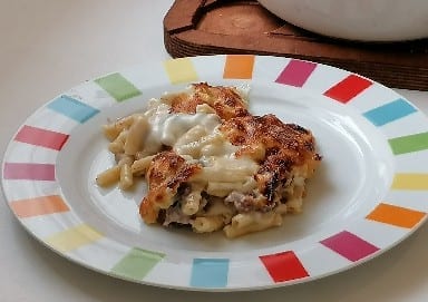Gratin de pâtes viande hachée assiette