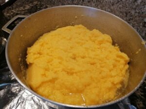 sosso maïs pour accompagner le cari pied de porc - Cuisine végétarienne - Mélange