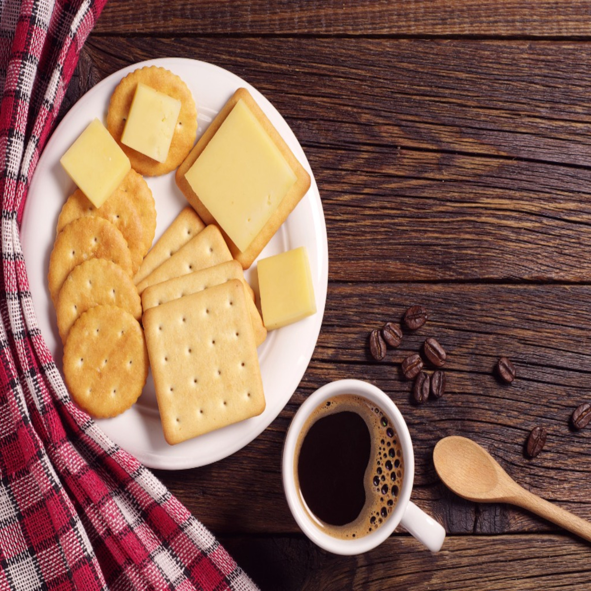 art de la cuisine au café avec des gâteaux